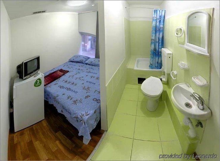 Tokyo Star Economy Hotel Одеса Екстериор снимка